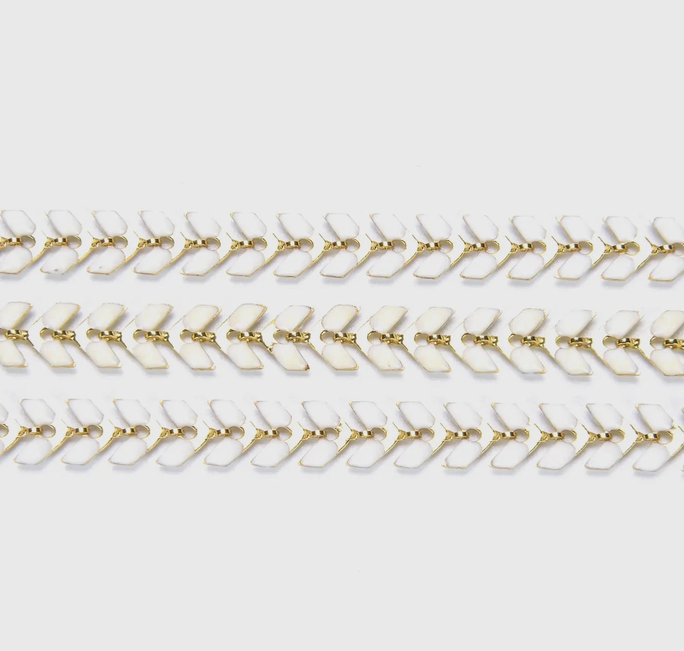 White Enamel Chevron Shaped Chain - CH037